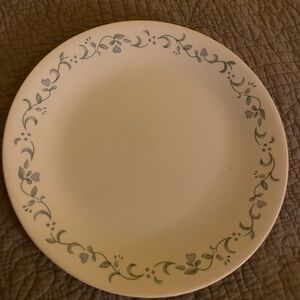 CORELLE DINNER PLATE